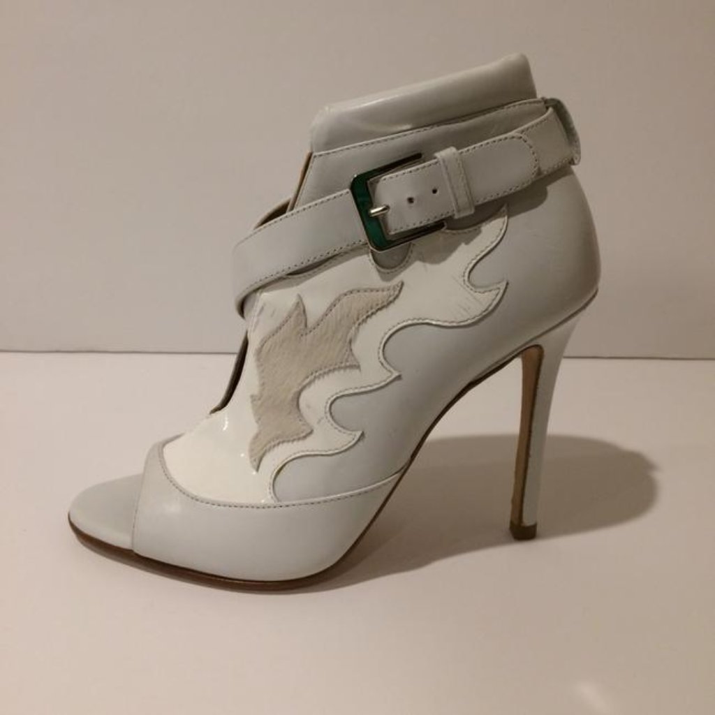 Laurence Dacada Peep Toe Leather Bootie, Retail $760, Size 35, New,